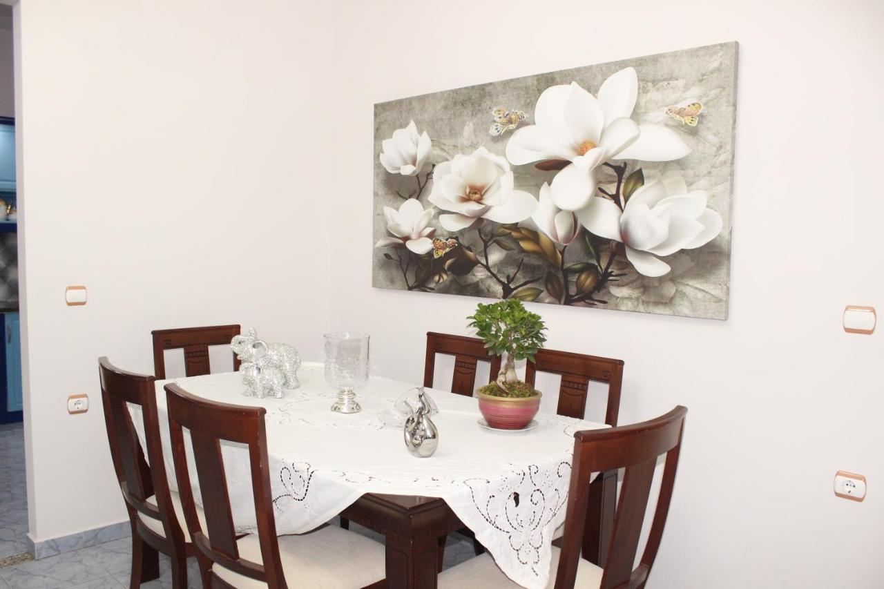 Leva'S Apartments Sarande Ngoại thất bức ảnh