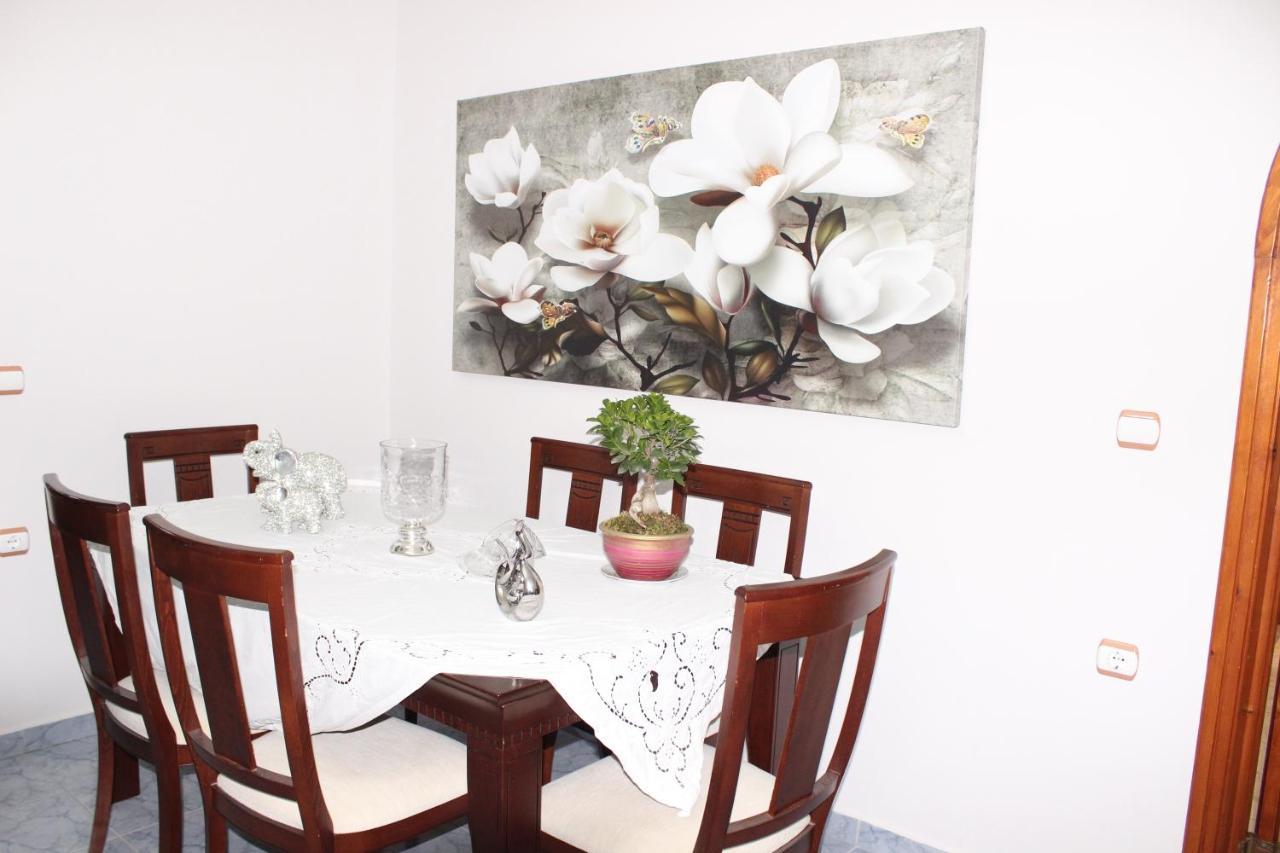 Leva'S Apartments Sarande Ngoại thất bức ảnh
