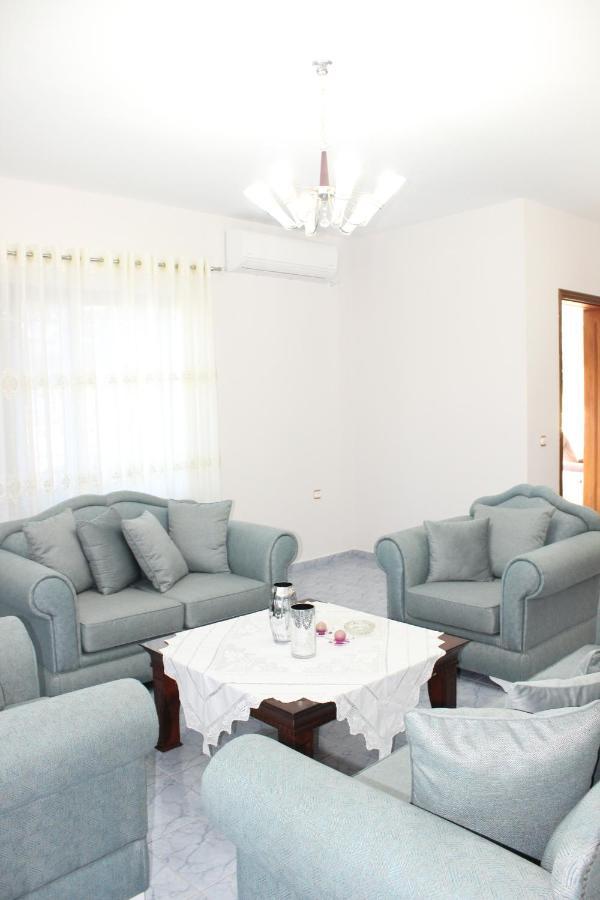 Leva'S Apartments Sarande Ngoại thất bức ảnh