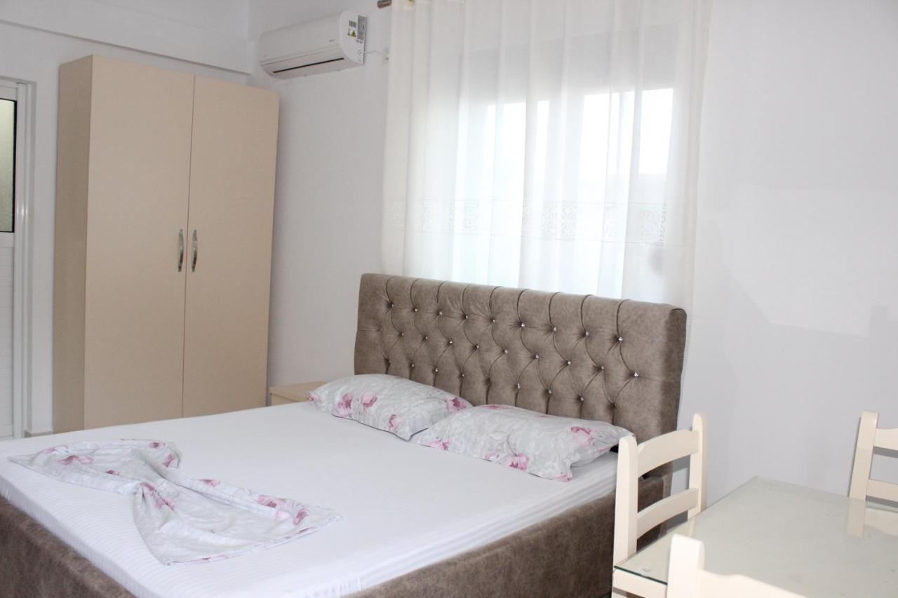 Leva'S Apartments Sarande Ngoại thất bức ảnh